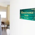 Апартаменти Renaissance Studio- Rooftop, Views & Charm *