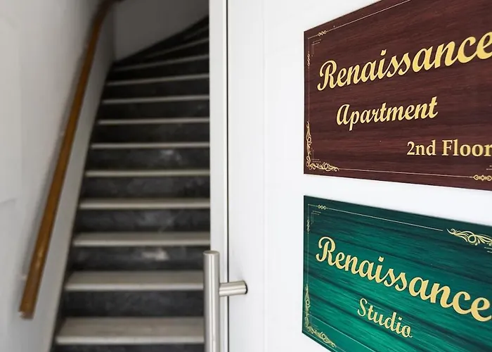 Apartamento Renaissance Studio- Rooftop, Views & Charm