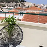 公寓 Renaissance Studio- Rooftop, Views & Charm
