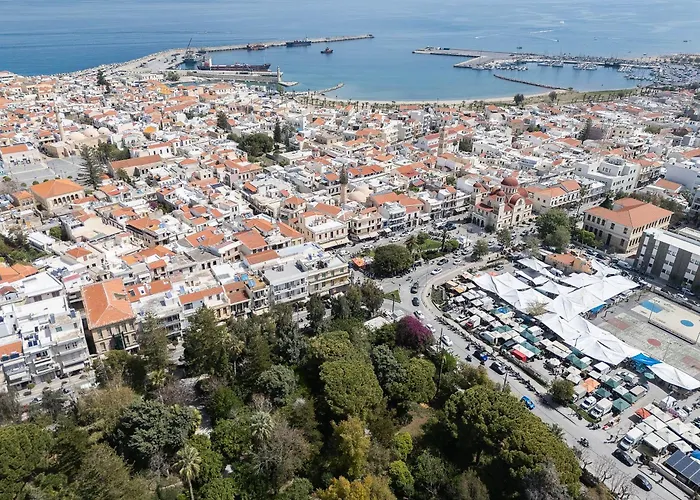 Renaissance Studio- Rooftop, Views & Charm Διαμέρισμα